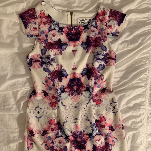 White Mini Dress w/ Pink/Purple Flowers and Cutout - Picture 1 of 6